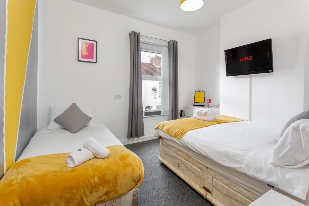 Comfortable Liverpool Townhouse - Free Parking Екстер'єр фото
