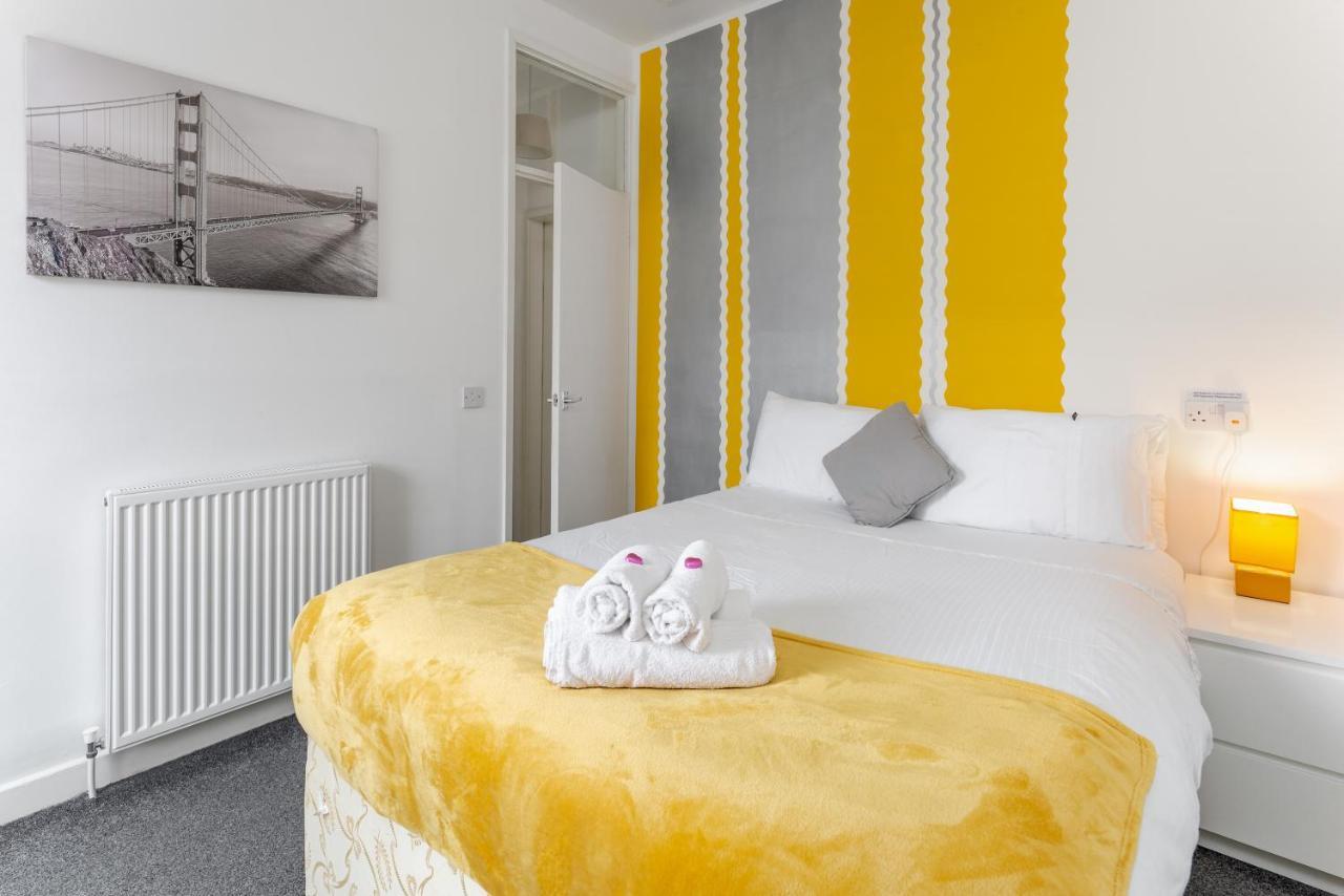 Comfortable Liverpool Townhouse - Free Parking Екстер'єр фото